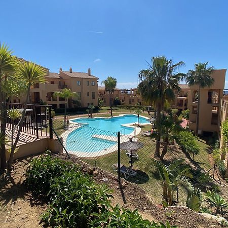 Bright 3-Bedroom With Sunset Views Estepona Exterior photo