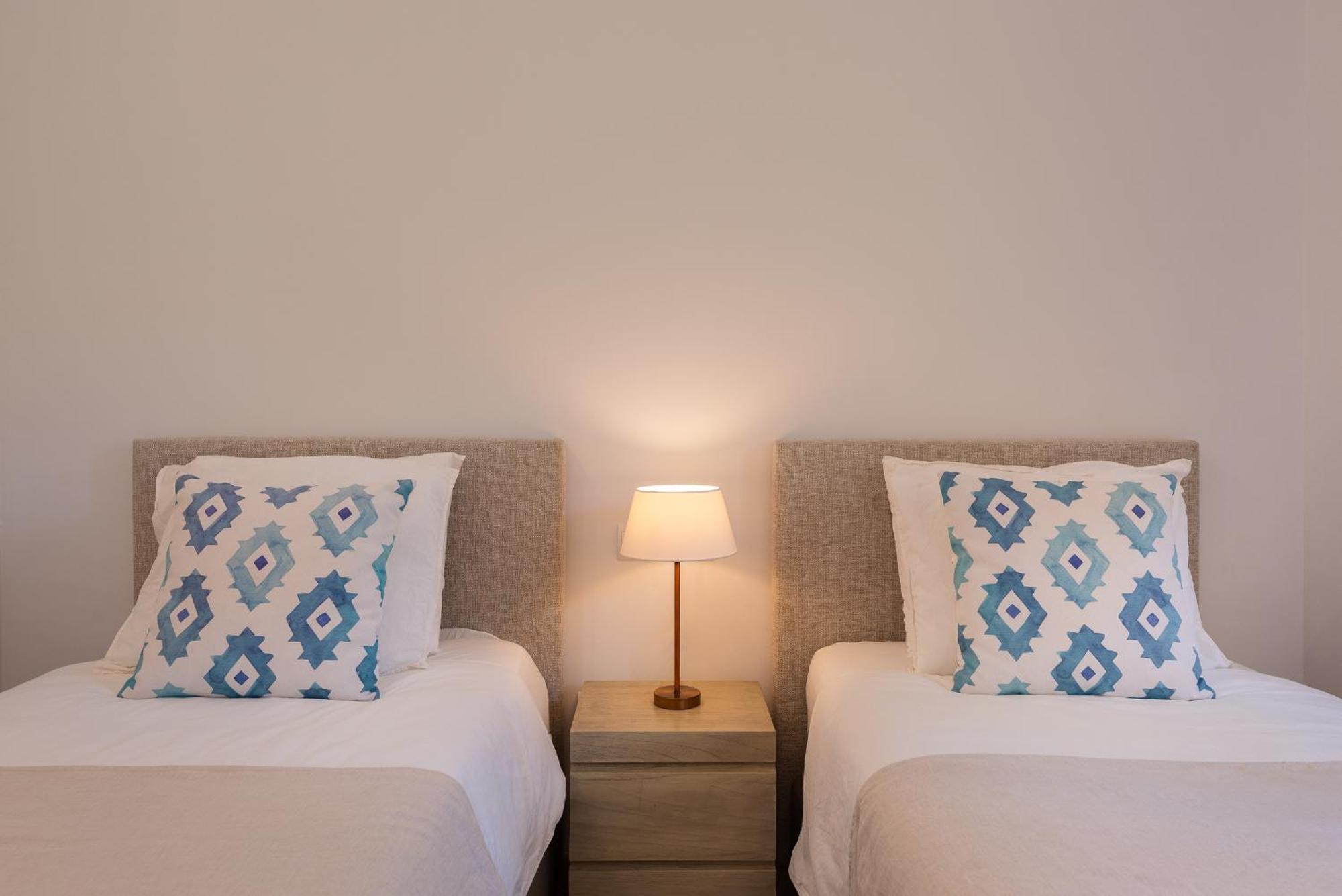 Bright 3-Bedroom With Sunset Views Estepona Exterior photo