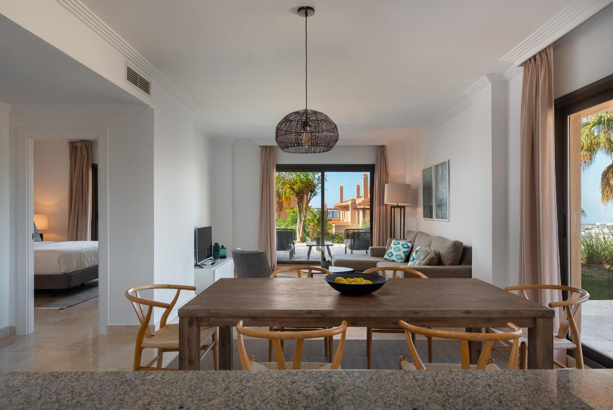Bright 3-Bedroom With Sunset Views Estepona Exterior photo